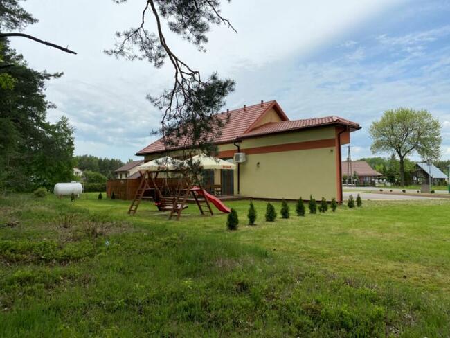 Budynek handlowo-usługowy k. Ostrowi Mazowieckiej