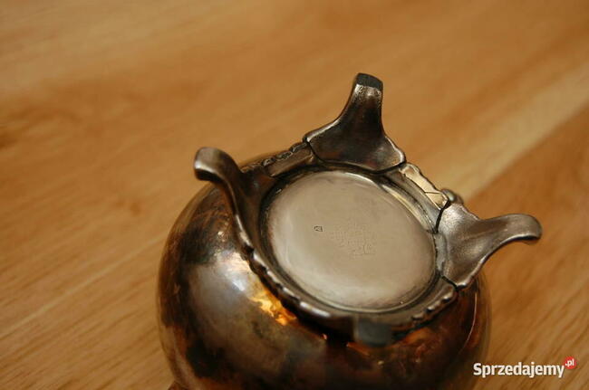 Stary dzbanek i mlecznik, platerowany srebrem, Oneida USA.