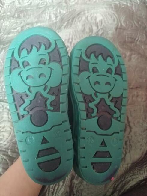 Kalosze ocieplane dziecięce.