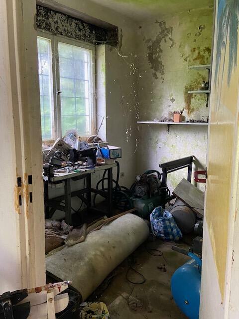 magazyn do wynajęcia, brudne