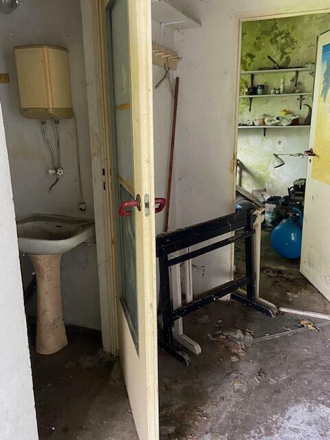 magazyn do wynajęcia, brudne