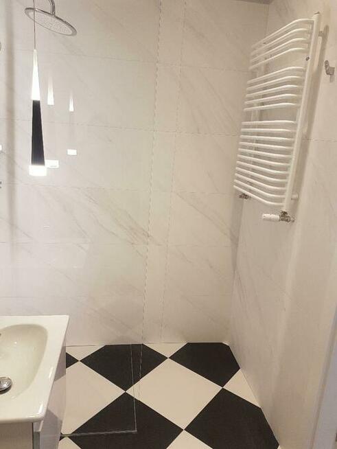 Układanie płytek wielkiego formatu, gres, terakota, glazura