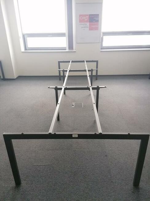 Stelaż konstrukcja na 2, 4 biurka lub 6 biurek blaty 140x70