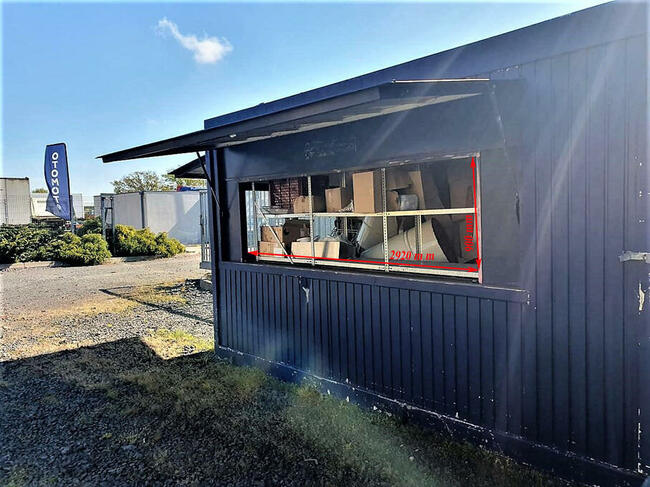 KONTENER GASTRONOMICZNO – HANDLOWY