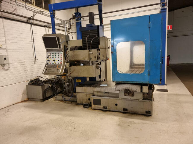 4 osiowa frezarka FILL FA-160