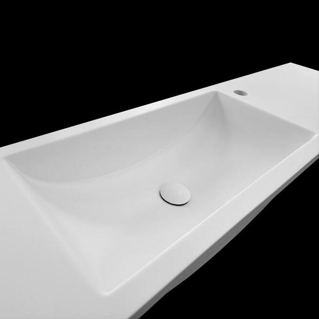 Umywalka łazienkowa z zaoblonym dnem, zintegrowana z blatem