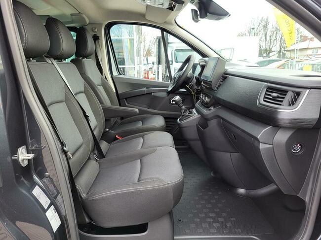 Wynajem busa 9 osobowego/Nowy bus, wypożyczalnia busów 8/9 o