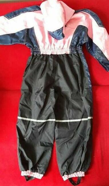 Kombinezon przeciwdeszczowy Kids World nowy