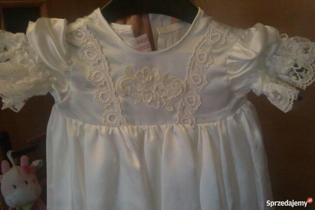 Ubranko do Chrztu styl angielski