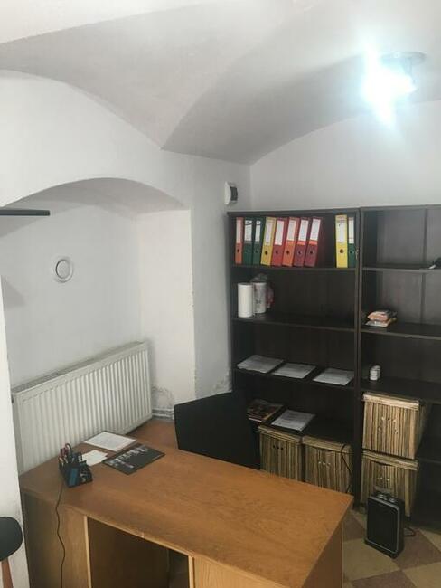 Wynajmę lokal użytkowy w centrum Mieroszowa