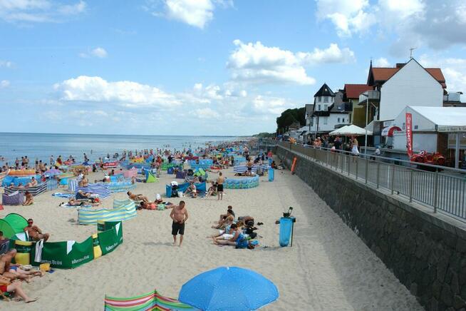 Domki , apartamenty nad morzem, wczasy - Sarbinowo