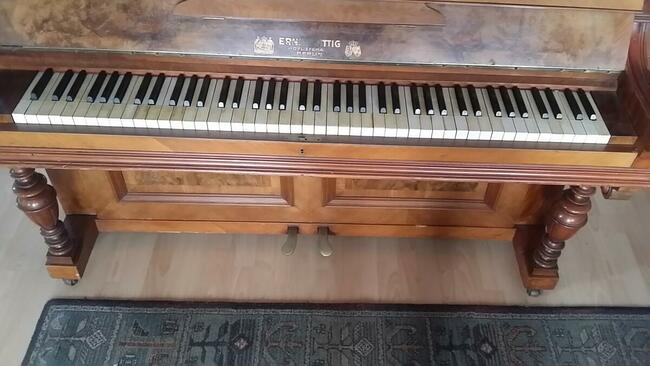 Pianino antyk
