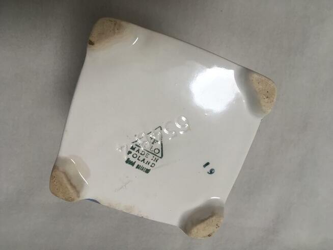 PRL puszka pojemnik Koło Fajans 654