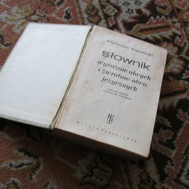 Słownik wyrazów obcych i ....