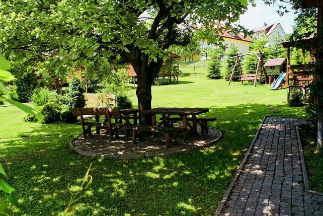 DOMKI LETNISKOWE W CENTRUM POLANCZYKA Wies Zabita Deskami