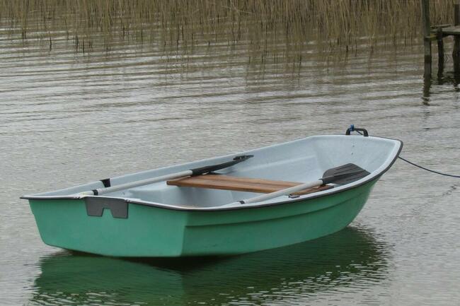 Łódka łódź wędkarska płaskodenna wiosłowa motorowa nowa.