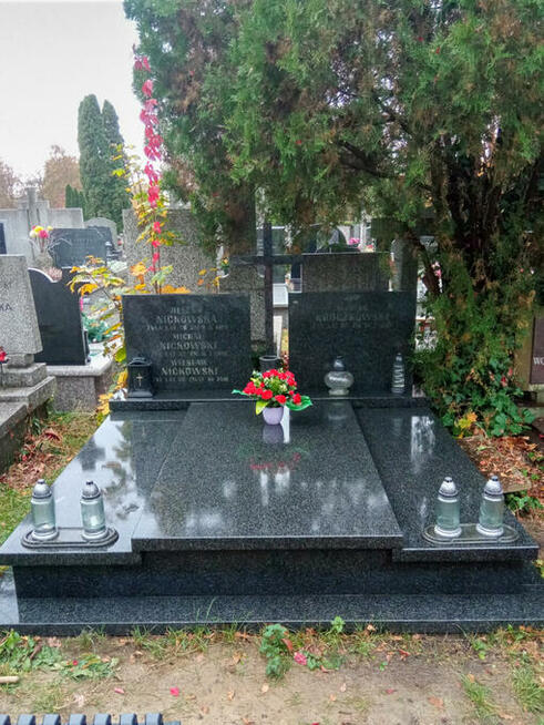 Sprzątanie grobów - Opieka nad grobami AdaPol