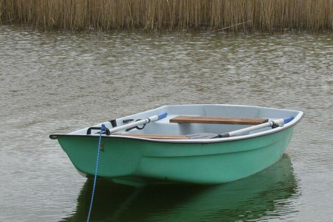 Łódka łódź wędkarska płaskodenna wiosłowa motorowa nowa.