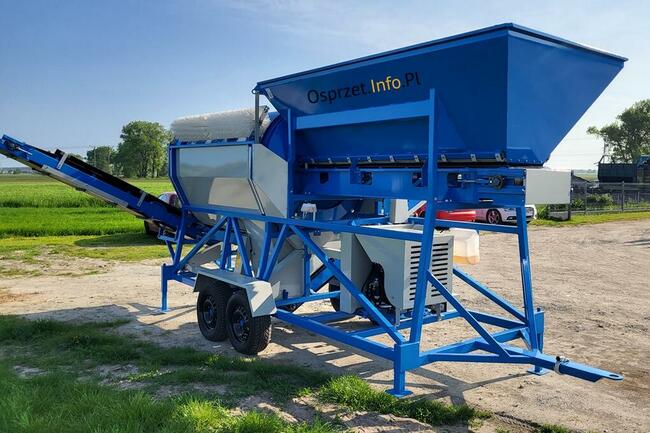 Mobilny przesiewacz do ziemi, bębnowy – napęd spalinowy - si