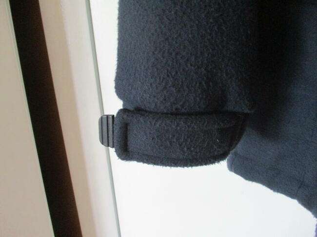 Nowa kurtka granatowa.