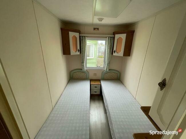 Domek holenderski angielski WILLERBY COLWYN 11,20 X 3,70 M