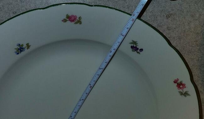 Stara Porcelana Ćmielów ; 3 półmiski + waza