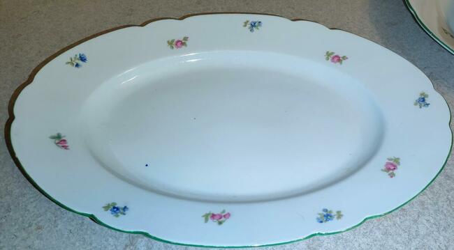 Stara Porcelana Ćmielów ; 3 półmiski + waza