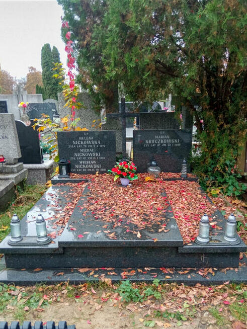 Sprzątanie grobów - Opieka nad grobami AdaPol