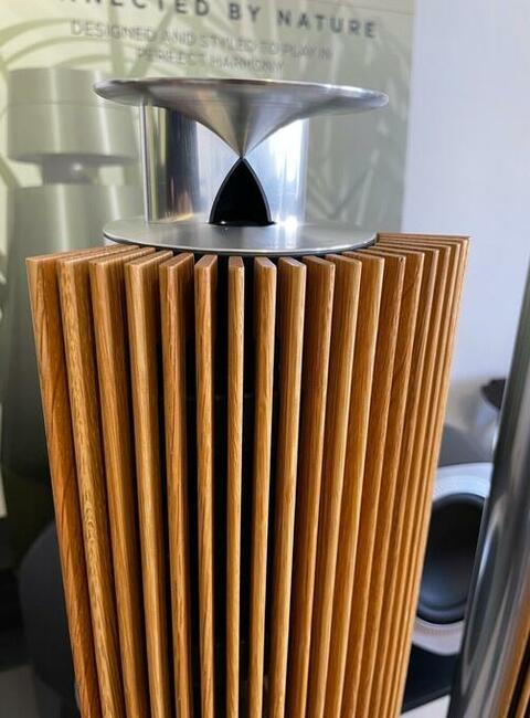 Bang & Olufsen BeoLab 18 Dąb - Oryginalne opakowanie