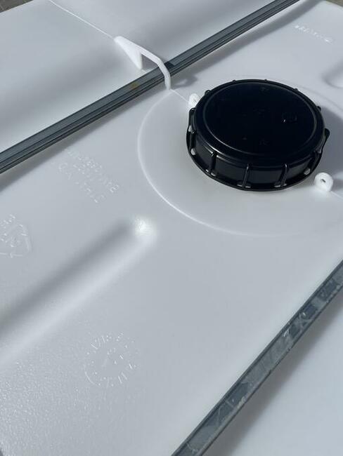 Kontener IBC zbiornik 1000 L RECO ze zgodnością UN