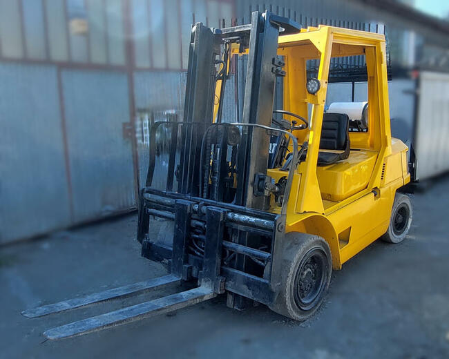 Wózek widłowy Caterpillar GP40, 4 t., gaz