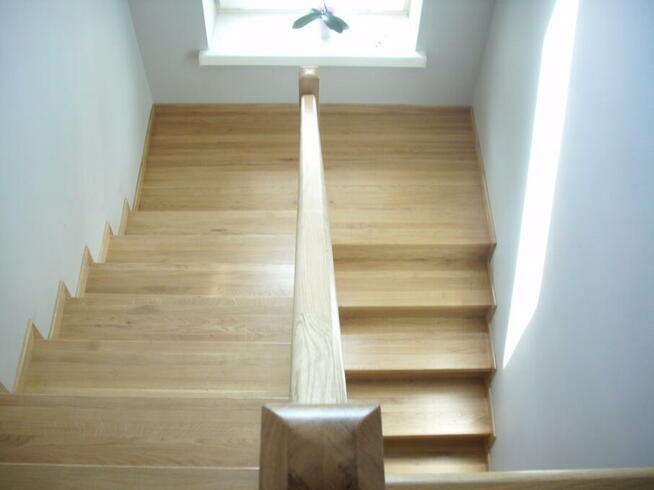 Parkiety/Schody/Tarasy - profesjonalne usługi cykliniarskie