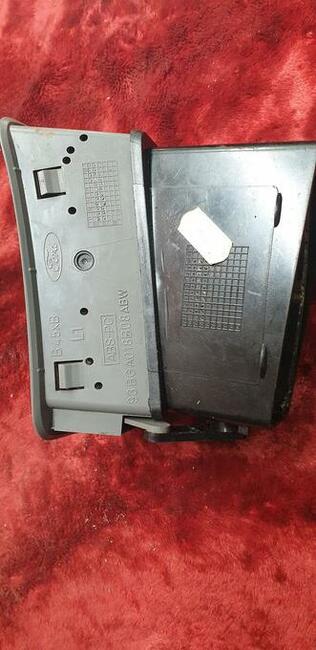 Wylot nadmuchu powietrza Ford 1994