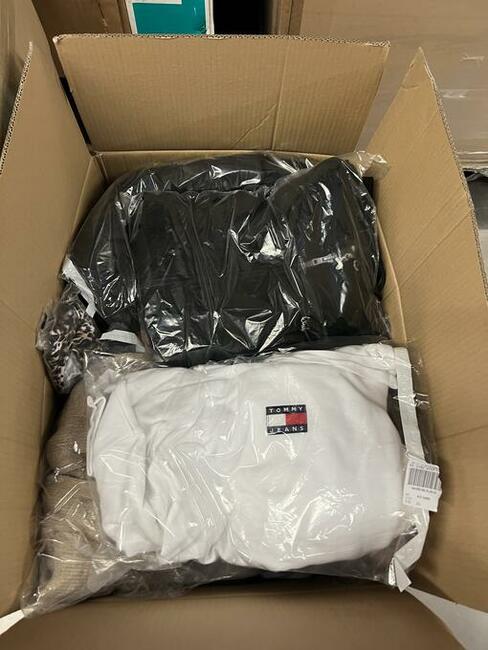 Odziez premium Hurt Pakiety Marek Premium levis armani fila