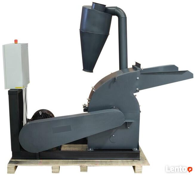 Mocny Młyn bijakowy o mocy 15 kW z cyklonem