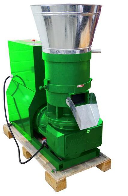 Peleciarka 22 kW 3-rolkowa niskoobrotowa Greenbauer