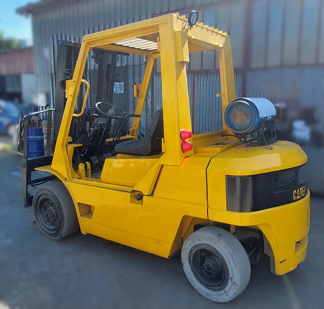 Wózek widłowy Caterpillar GP40, 4 t., gaz