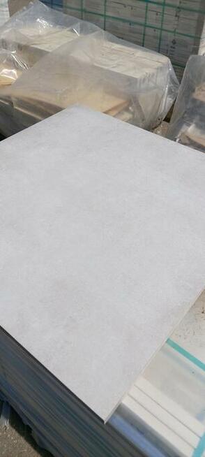 Płyty na tarasy wentylowane gresowe 2cm 80x80 GAT.1 Montego