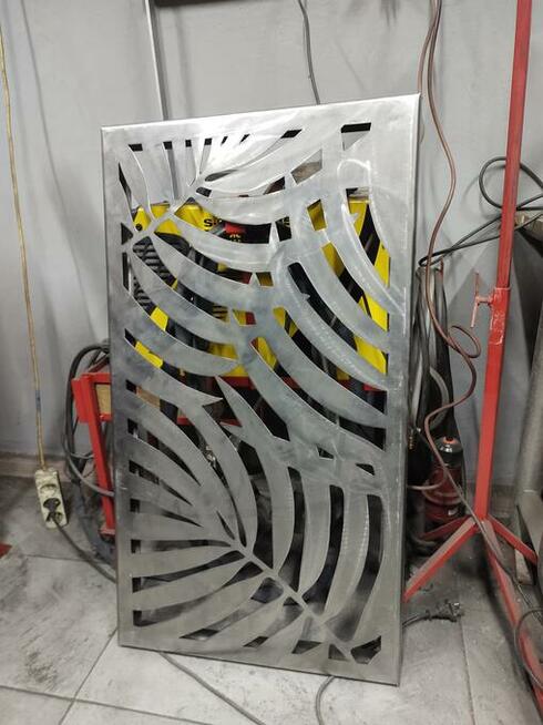 Cięcie plazmą , metaloplastyka , usługi ślusarsko spawalnicz