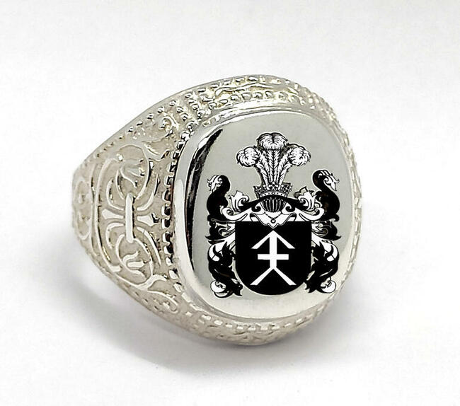 Złotnik Cieszyn, Rynek 16,sygnety herbowe