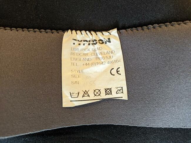 Pianka Typhoon Windsurfing Kitesurfing Nurkowanie Pływanie