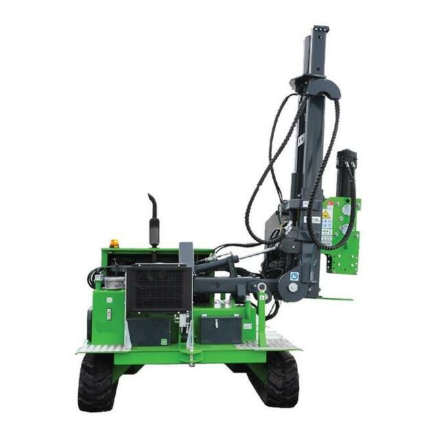 Kafar gąsienicowy do słupów paneli farm PV marki Mazaka, 4,6