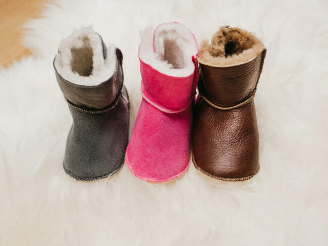 Kapcie i Pantofle ze Skór Owczych Naturalnych PRODUCENT