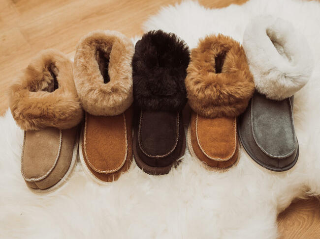 Kapcie i Pantofle ze Skór Owczych Naturalnych PRODUCENT