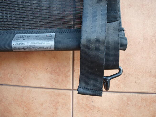 Audi Q5 siatka roleta pionowa bagażnika tył 2008 - 2016r