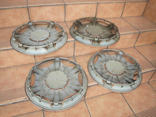 Mercedes kołpaki 15 chrom oryginalne (komplet 4 sztuki)