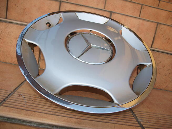 Mercedes kołpaki 15 chrom oryginalne (komplet 4 sztuki)
