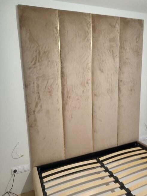 Panele tapicerowane oraz łóżka na wymiar z montażem