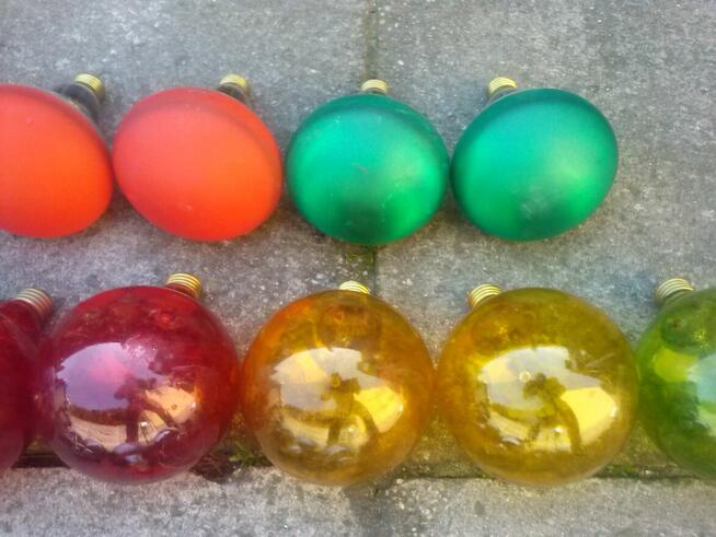 Żarówki ozdobne, 30 szt., 100 zł.