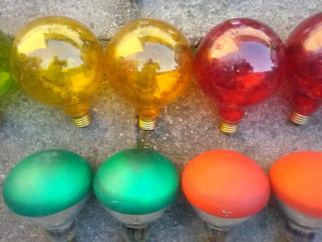 Żarówki ozdobne, 30 szt., 100 zł.